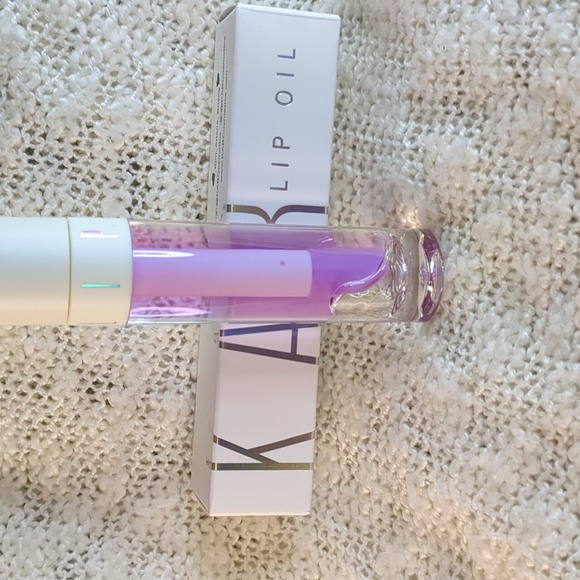 KAB Lip Oil in Juicy Melon, 6g/0.2fl oz - Picture 2 of 9